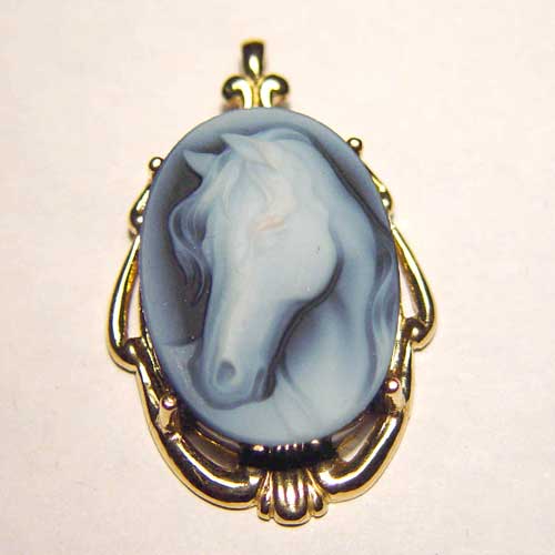 Banded agate horse head cameo pendant.