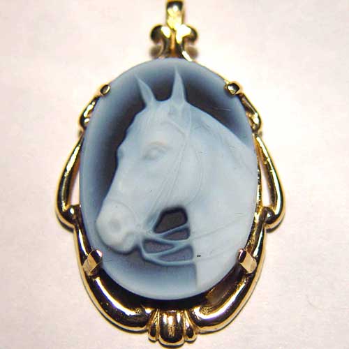 Banded agate horse head in bridle cameo pendant
