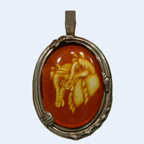 Sterling Silver Amber cameo pendant