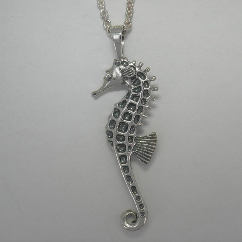Sterling Silver large 3 D Sea Horse necklace