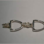 close up of stirrup bracelet