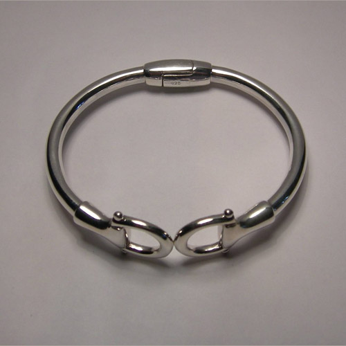 side view of snaffle bit cuff bracelet
