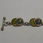 toggle clasp of jockey's cap link bracelet
