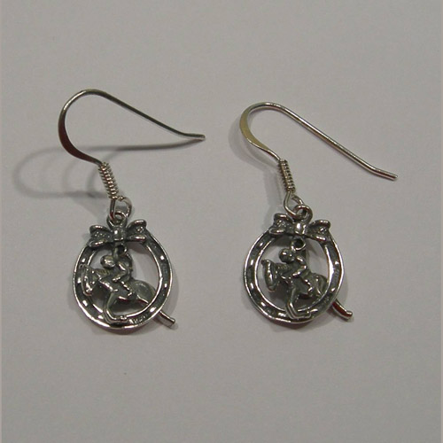 Sterling Silver hunter jumper inside horseshoe earrings