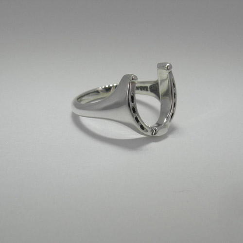 Sterling Silver side view of horseshoe ring